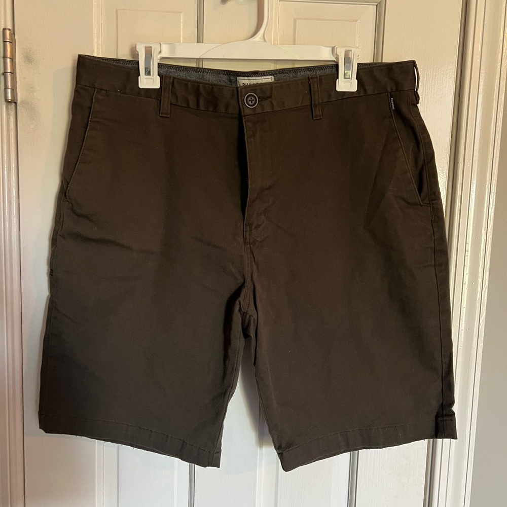 men’s Billabong twill shorts